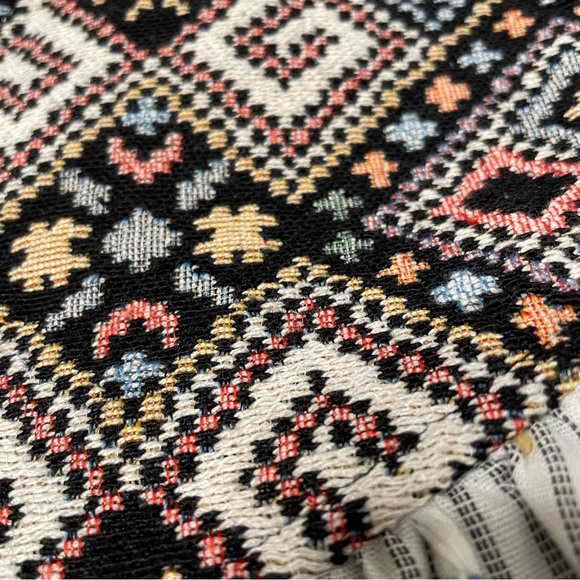 Velzera tassel embroidered boho open vest - Picture 5 of 9